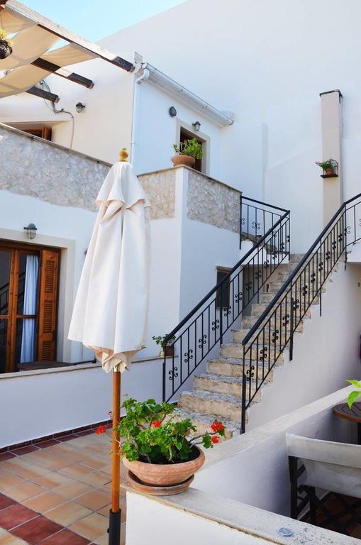 Potoula Apts Като-Даратсо Экстерьер фото